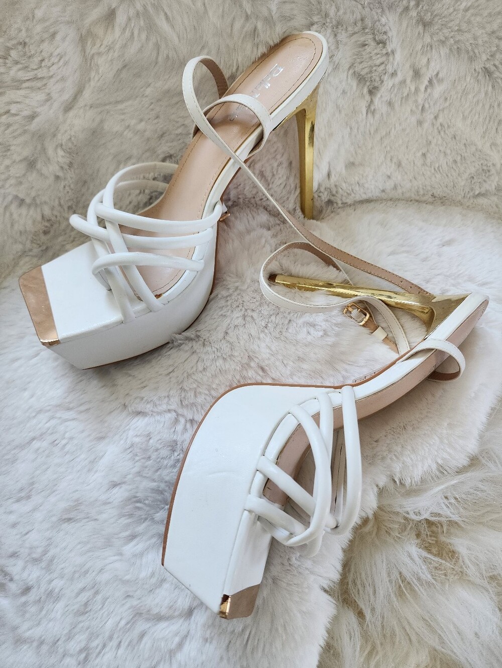 Bella Marie White Strappy High Heels with Gold Stiletto Heel. Size 9